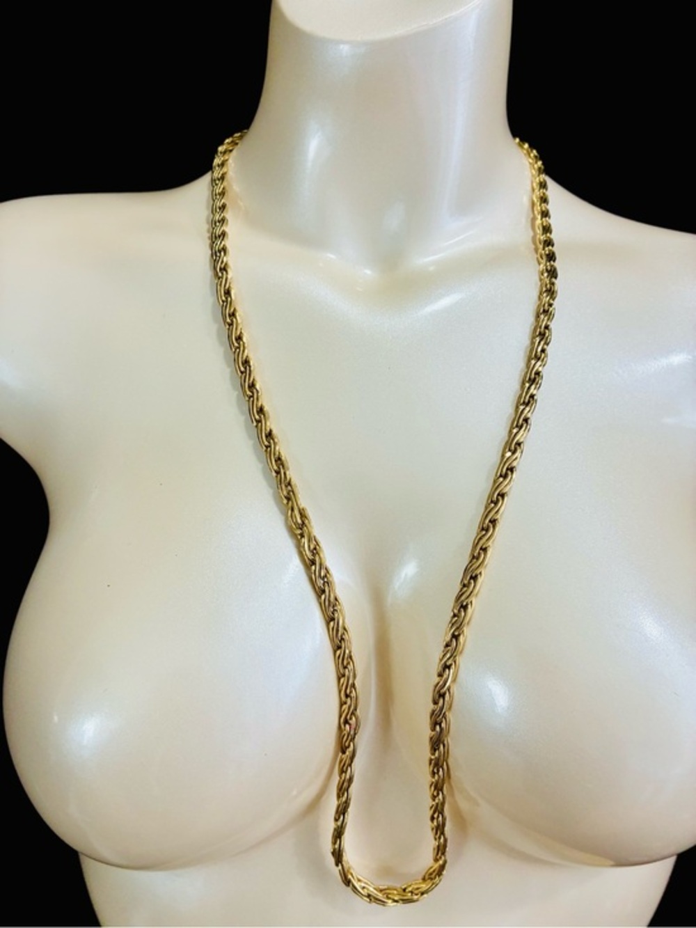Women's Gold Rope Chain Necklace - Polished Long Statement Timeless Elegant EUC